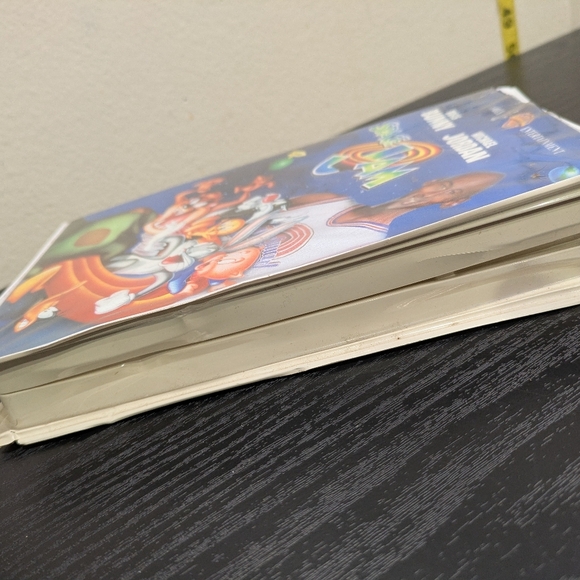 Warner Bros. Space Jam VHS with Blue and Orange Artwork - Picture 6 of 8